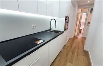 Eladó Spanyolországi tégla lakás hirdetés (22456995)