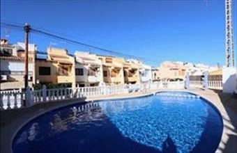 Eladó Spanyolországi sorház hirdetés (39391437)