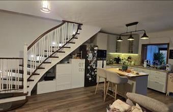 Eladó Szombathelyi családi ház hirdetés (21379243)