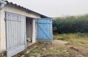 Eladó Oroszlányi egyedi garázs hirdetés (72725645)