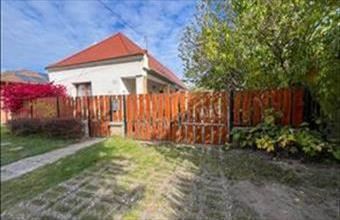 Eladó Kocsi családi ház hirdetés (33478777)