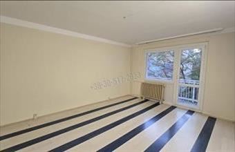 Kiadó Paksi panel lakás hirdetés (83354329)