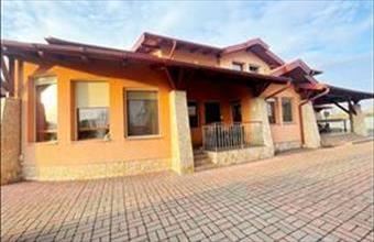 Kiadó Dunaharaszti irodaház hirdetés (95566996)