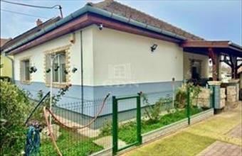 Eladó Halászteleki családi ház hirdetés (61753497)