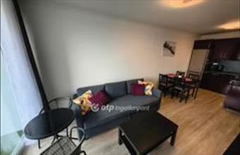 Eladó Siófoki csúsztatott zsalus lakás hirdetés (87865574)