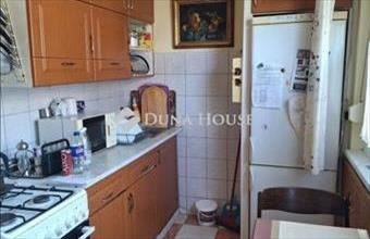 Eladó Székesfehérvári panel lakás hirdetés (87834555)