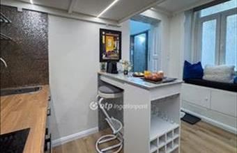 Eladó Budapest VI. kerületi tégla lakás hirdetés (43539691)