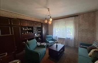 Eladó Kisnánai családi ház hirdetés (22332434)