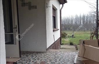 Eladó Ságvári családi ház hirdetés (47814343)