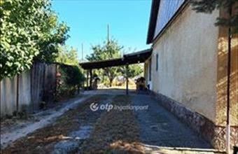 Eladó Dunavecsei családi ház hirdetés (35457752)