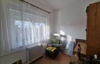 Eladó Kiskunlacházai családi ház hirdetés (98337232)