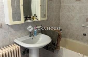 Eladó Váci családi ház hirdetés (74436732)