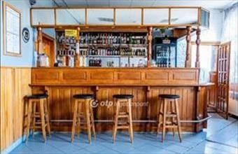 Eladó Polgári üzlethelyiség utcafronton hirdetés (64629653)