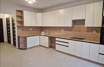 Eladó Debreceni panel lakás hirdetés (95833968)