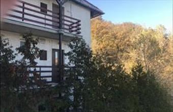 Eladó Pilisjászfalui tégla lakás hirdetés (56575423)