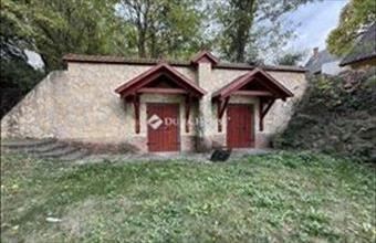 Eladó Nyergesújfalui hétvégi ház hirdetés (34321547)