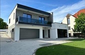 Eladó Székesfehérvári családi ház hirdetés (64233658)