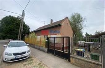 Eladó Budapest XVIII. kerületi családi ház hirdetés (91673773)