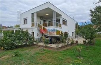 Eladó Budapest XVI. kerületi házrész hirdetés (87334367)