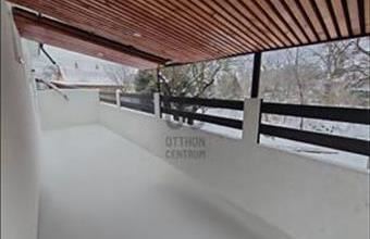 Eladó Balatonlellei tégla lakás hirdetés (23433297)