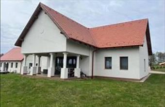 Eladó Vértessomlói családi ház hirdetés (62474497)