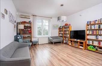 Eladó Budapest III. kerületi családi ház hirdetés (76514844)