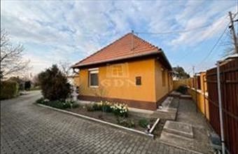 Eladó Banai családi ház hirdetés (73737778)