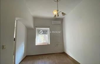 Eladó Dunabogdányi házrész hirdetés (86239847)