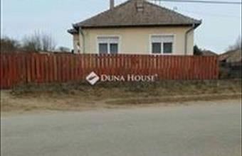 Eladó Kecskeméti családi ház hirdetés (55439949)