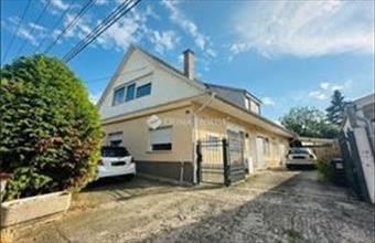 Eladó Lábatlani családi ház hirdetés (37439927)