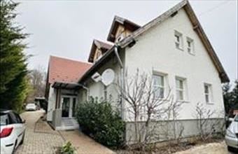 Eladó Pilismaróti családi ház hirdetés (33433796)