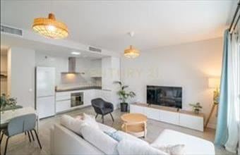 Eladó Spanyolországi tégla lakás hirdetés (32773794)