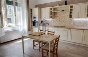 Eladó Budapest I. kerületi tégla lakás hirdetés (45537789)