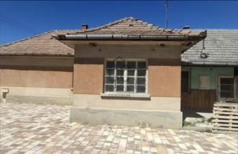 Eladó Balatonkenesei családi ház hirdetés (94997855)