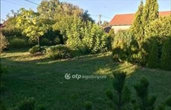 Eladó Balatonkeresztúri hétvégi ház hirdetés (37474359)