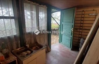 Eladó Vértesszőlősi hétvégi ház hirdetés (99499333)