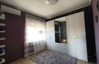 Eladó Veresegyházi tégla lakás hirdetés (11998758)