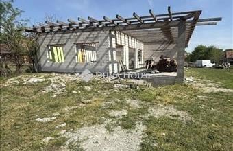 Eladó Pilisi családi ház hirdetés (95899437)