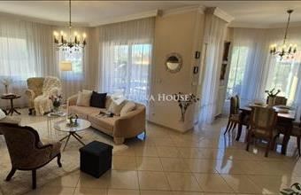 Eladó Kecskeméti családi ház hirdetés (44648856)