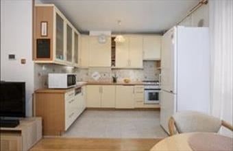 Eladó Budapest III. kerületi panel lakás hirdetés (96555237)