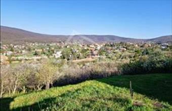 Eladó Pécsi lakóövezeti telek hirdetés (37587435)