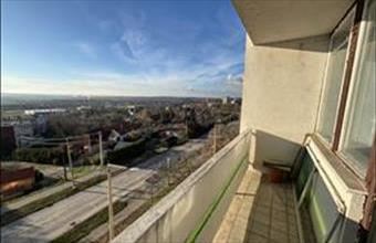 Eladó Várpalotai csúsztatott zsalus lakás hirdetés (94772344)