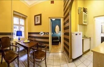 Eladó Budapest I. kerületi családi ház hirdetés (25524587)