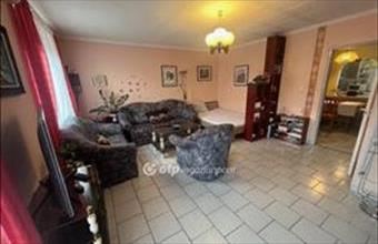 Eladó Szegedi tégla lakás hirdetés (93275234)