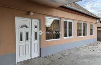 Eladó Pilisi családi ház hirdetés (23995395)