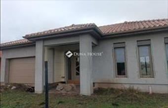 Eladó Röszkei családi ház hirdetés (92747693)