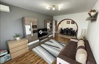 Eladó Szegedi panel lakás hirdetés (44472911)