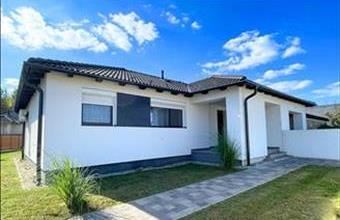 Kiadó Győrzámolyi családi ház hirdetés (24577383)