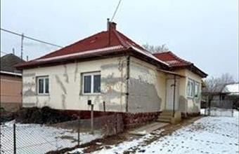 Eladó Ecsegi családi ház hirdetés (84735533)