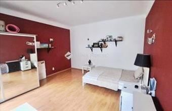 Eladó Budapest VII. kerületi tégla lakás hirdetés (79559237)